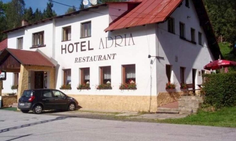 Hotel Adria ***